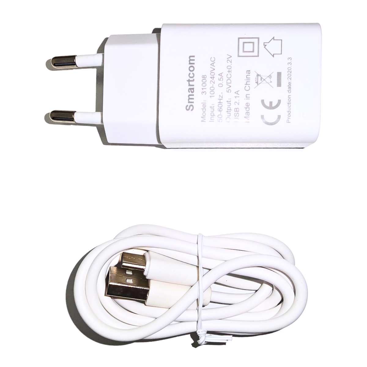 מטען ה-USB של SmartCom - טעינה מהירה ונוחה 📱⚡ , מטען לטלפון מבית סמארטקום . מתאים לשימוש כ 30% מטענים לבית .