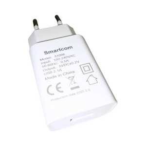 מטען ה-USB של SmartCom - טעינה מהירה ונוחה 📱⚡ , מטען לטלפון מבית סמארטקום . מתאים לשימוש כ 30% מטענים לבית .