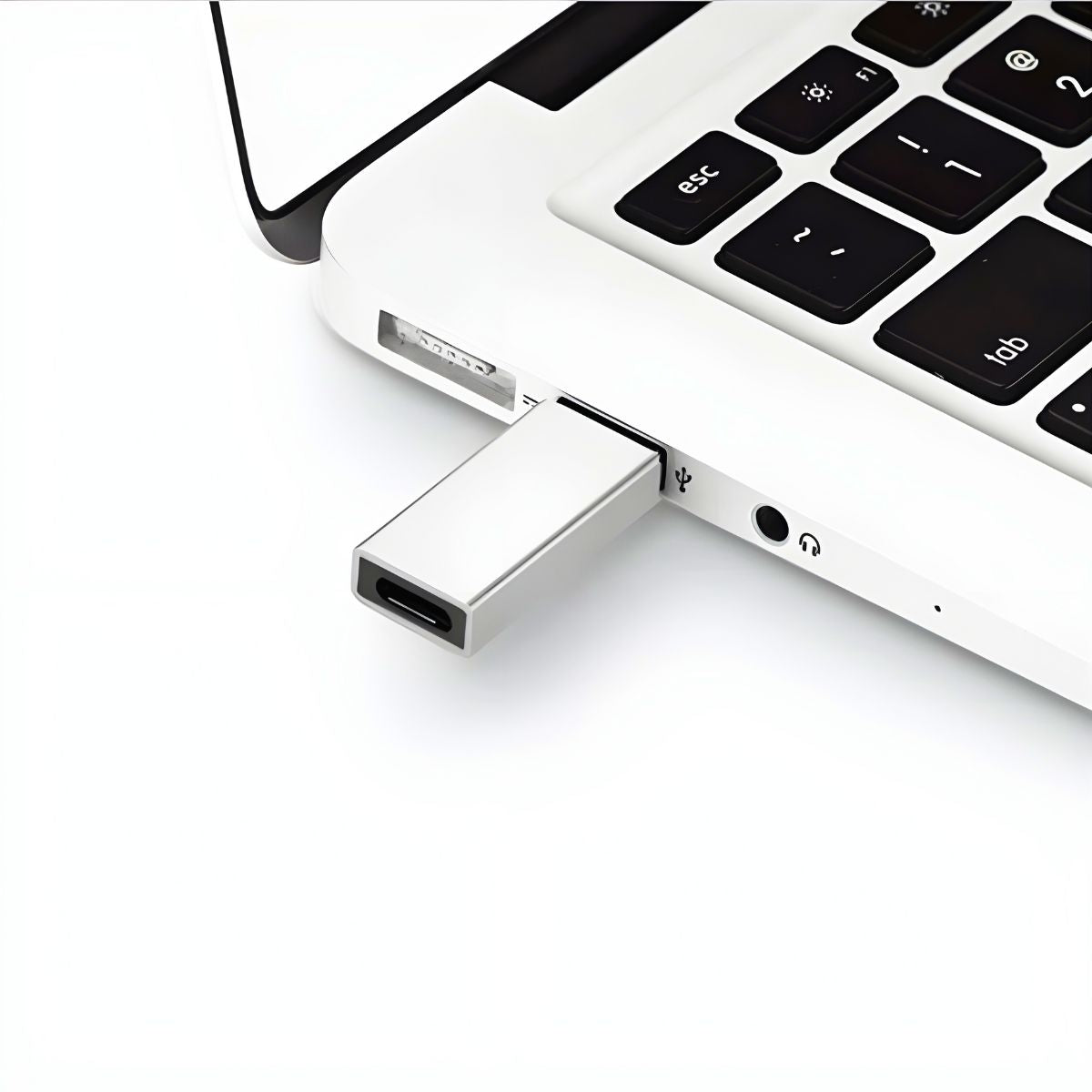 מתאם TYPE C נקבה - ל USB זכר , מתאם USB מבית סמארטקום . מתאים לשימוש כ Type c כבל USB מתאמים .