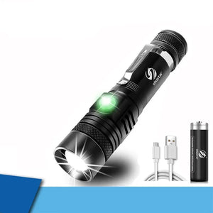 פנס LED עם תאורה חזקה מאוד ועמיד במים, אפשרות לשינוי זום ורצועת נשיאה, 4 מצבי תאורה, טעינת USB פנס לד | כבל טעינה מיקרו USB | סוללה של 2600mAh , פנס מבית סמארטקום . מתאים לשימוש כ כלי עבודה פנס .